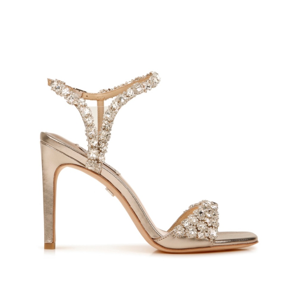 BADGLEY MISCHKA
Galia Crystal Ankle
Strap Evening Shoe size 9 new 
CHAMPAGNE